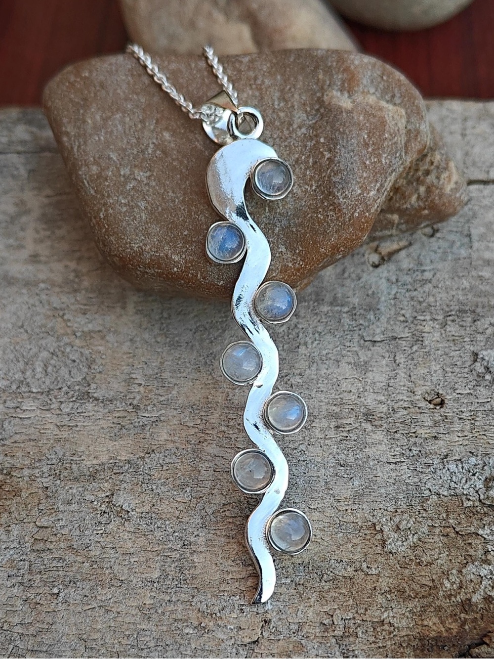 New: Sterling Silver Multi-Moonstone Wave Pendant & Chair Necklace
